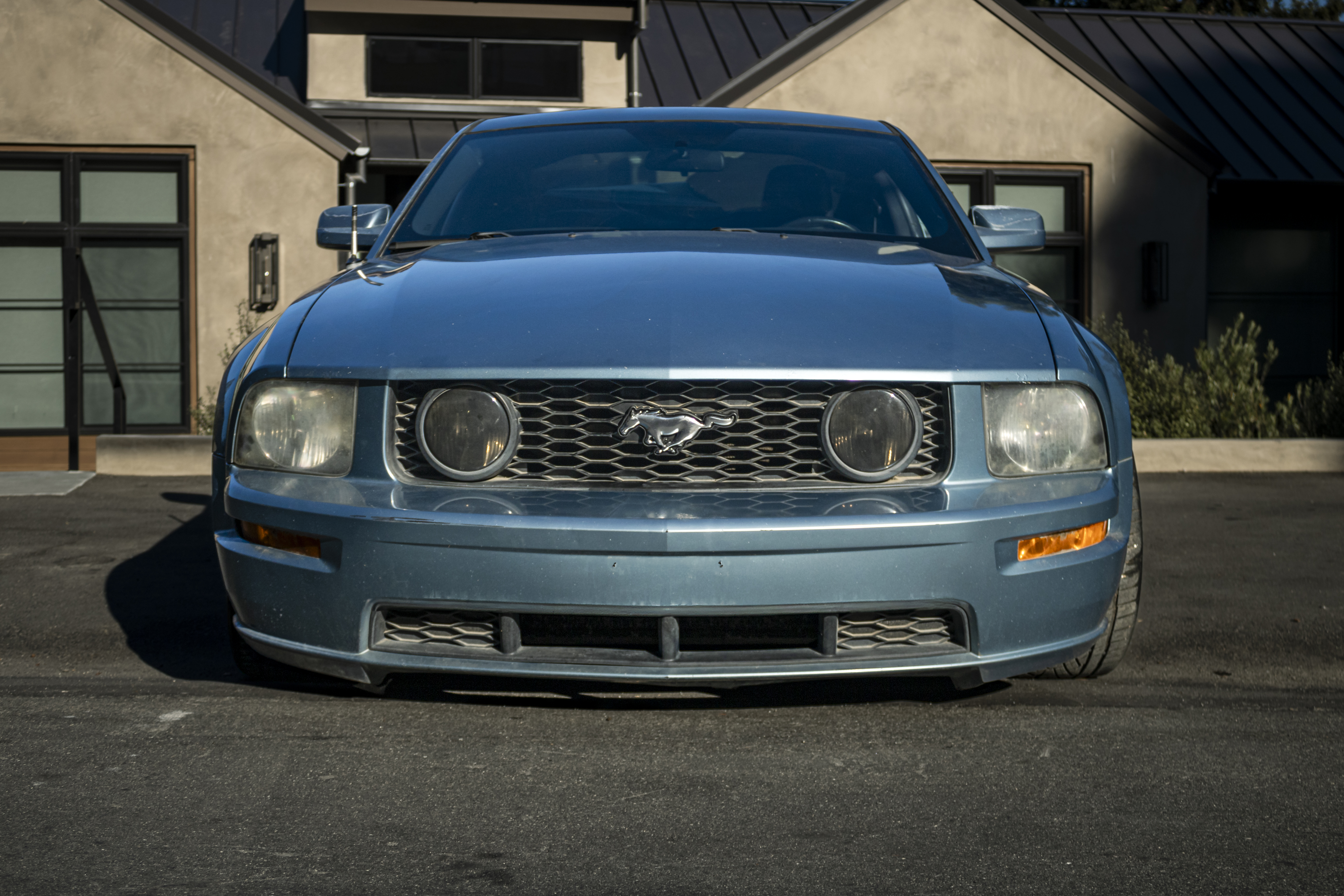 Front view of 49th Parallel Racing's 2005 Ford Mustang GT